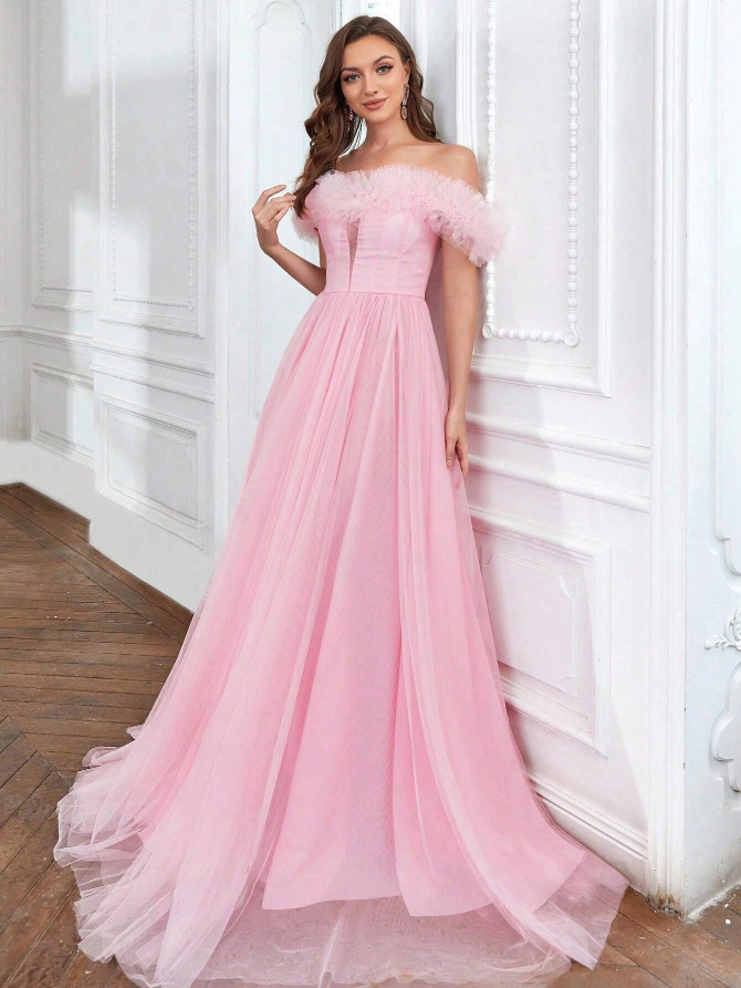 Romantic Off-Shoulder Mesh Gown with Ruffled Tulle Detailing