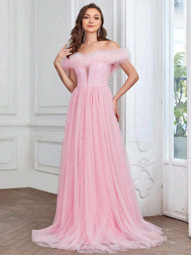 Romantic Off-Shoulder Mesh Gown with Ruffled Tulle Detailing