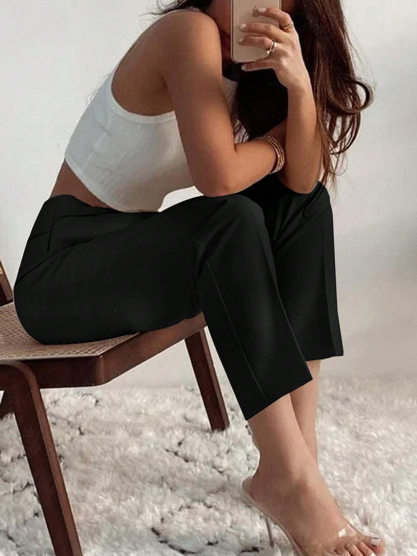 Chic and Comfortable: Women's Pleated Pants with Pockets-Free Shipping