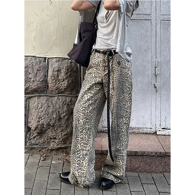 Retro-Inspired High-Waisted Wide-Leg Denim - Casual Oversized Printed Trousers