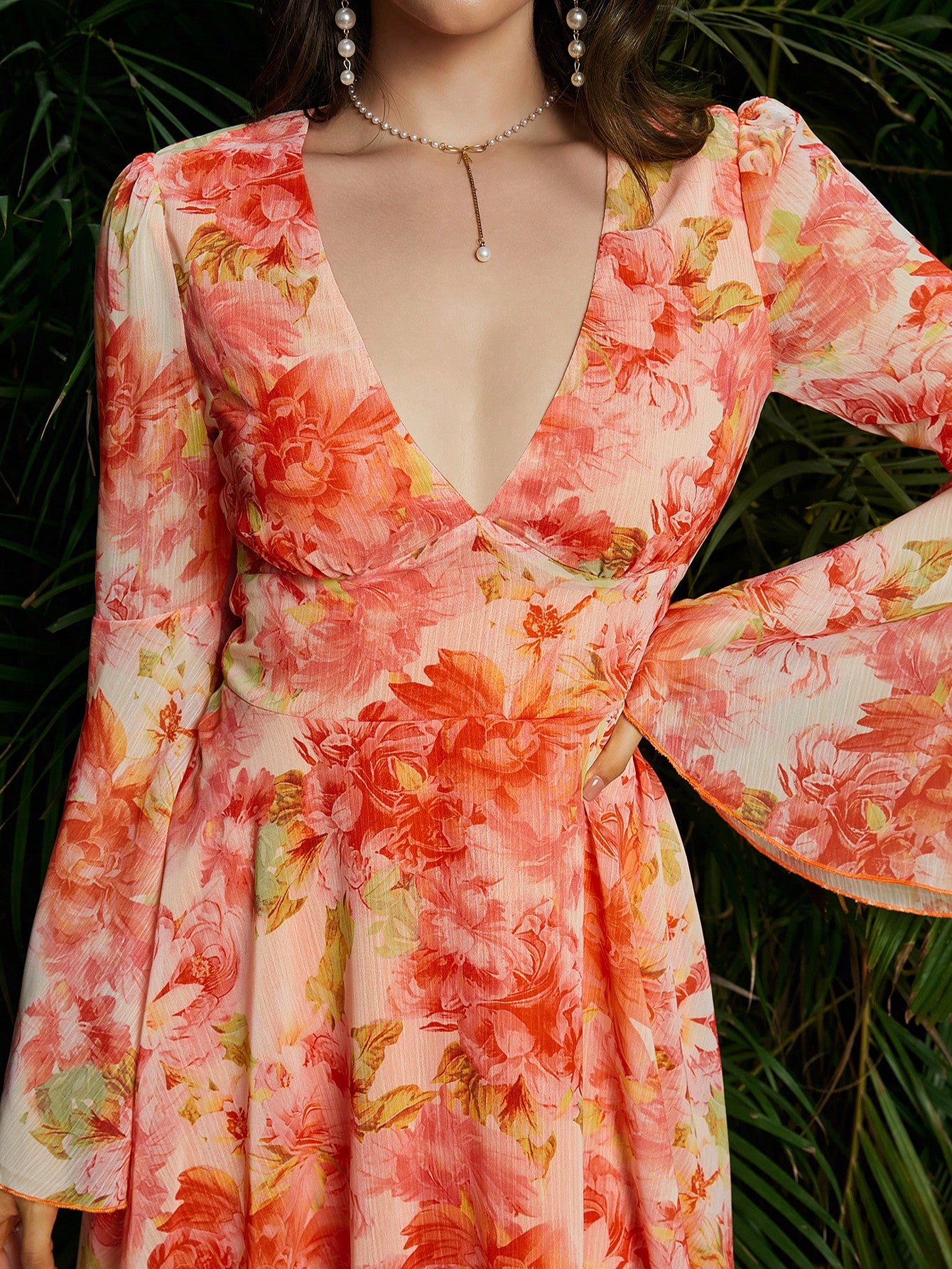 Elegantly Floral V-Neck Flounce Sleeve Fit & Flare Silhouette Dress