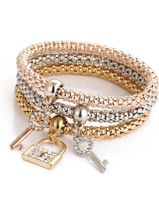 Unlocking Fashion: 3pcs Set of Lock and Key Charm Bracelet