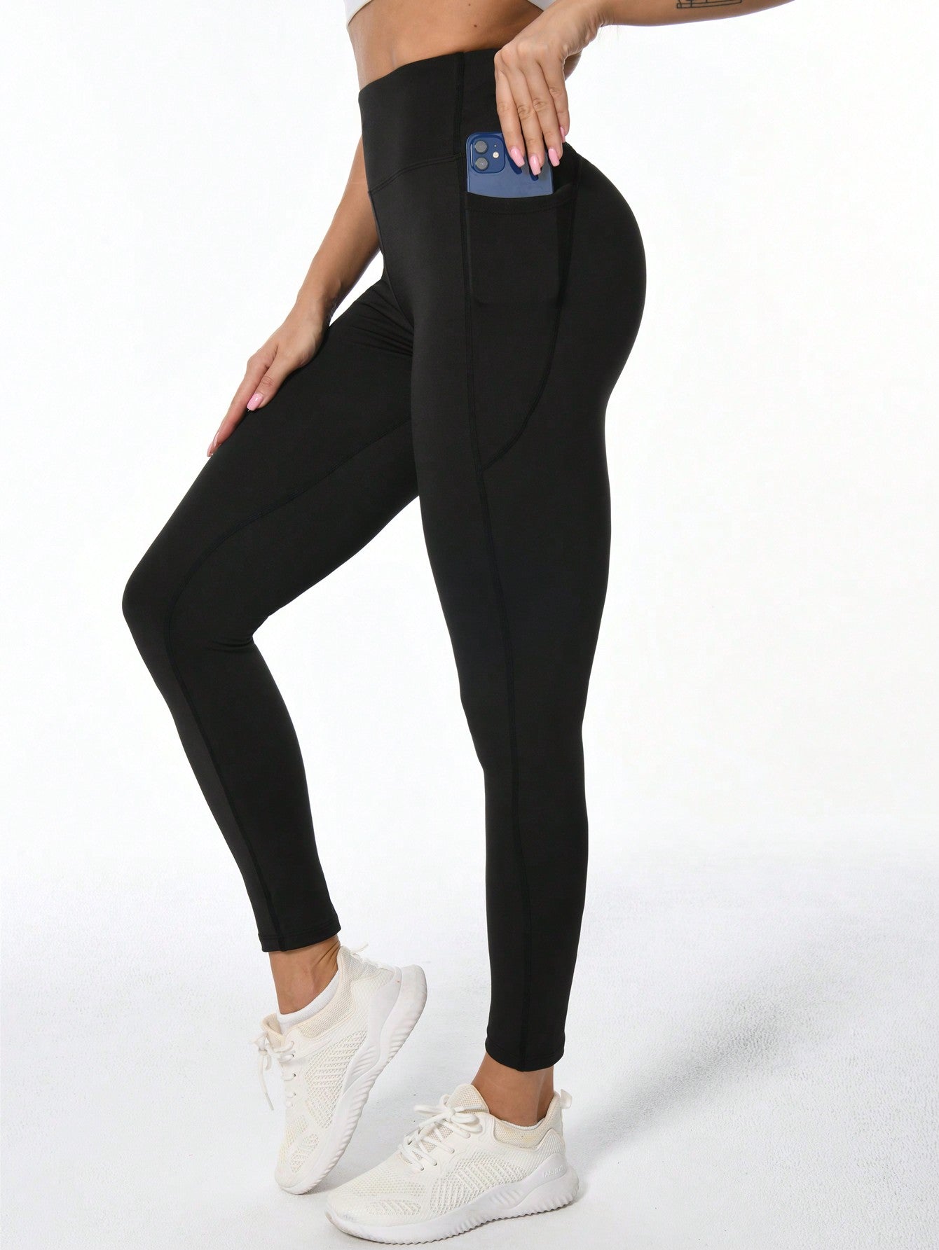 Sleek Solid High Waist Leggings with Convenient Side Phone Pocket for Modern Active Women