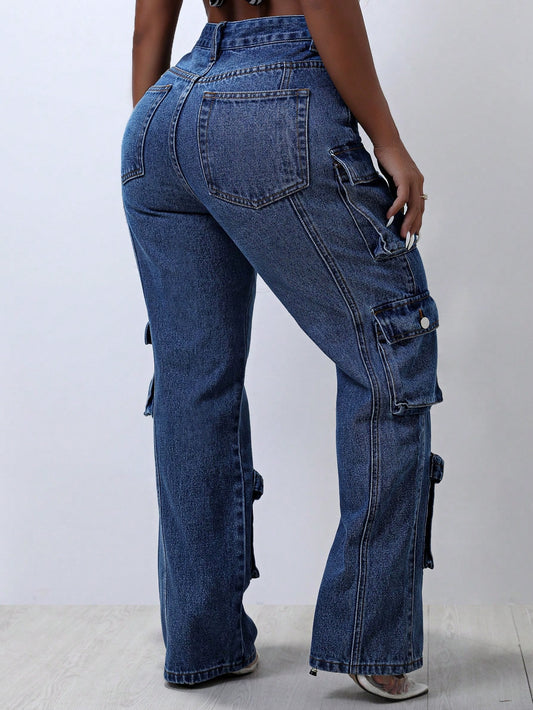 Fashionable Flap Pocket Blue Cargo Jeans: Step out in Style