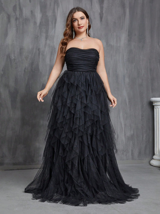 Plus Size Strapless Tulle Dress - Romantic Elegance Evening Gown