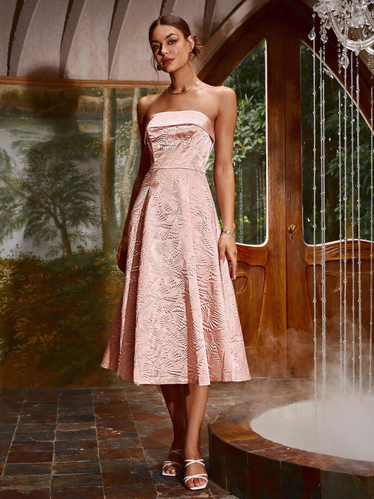 Jacquard Strapless Midi Dress: Embellishing Elegance with Glamorous Jacquard Design