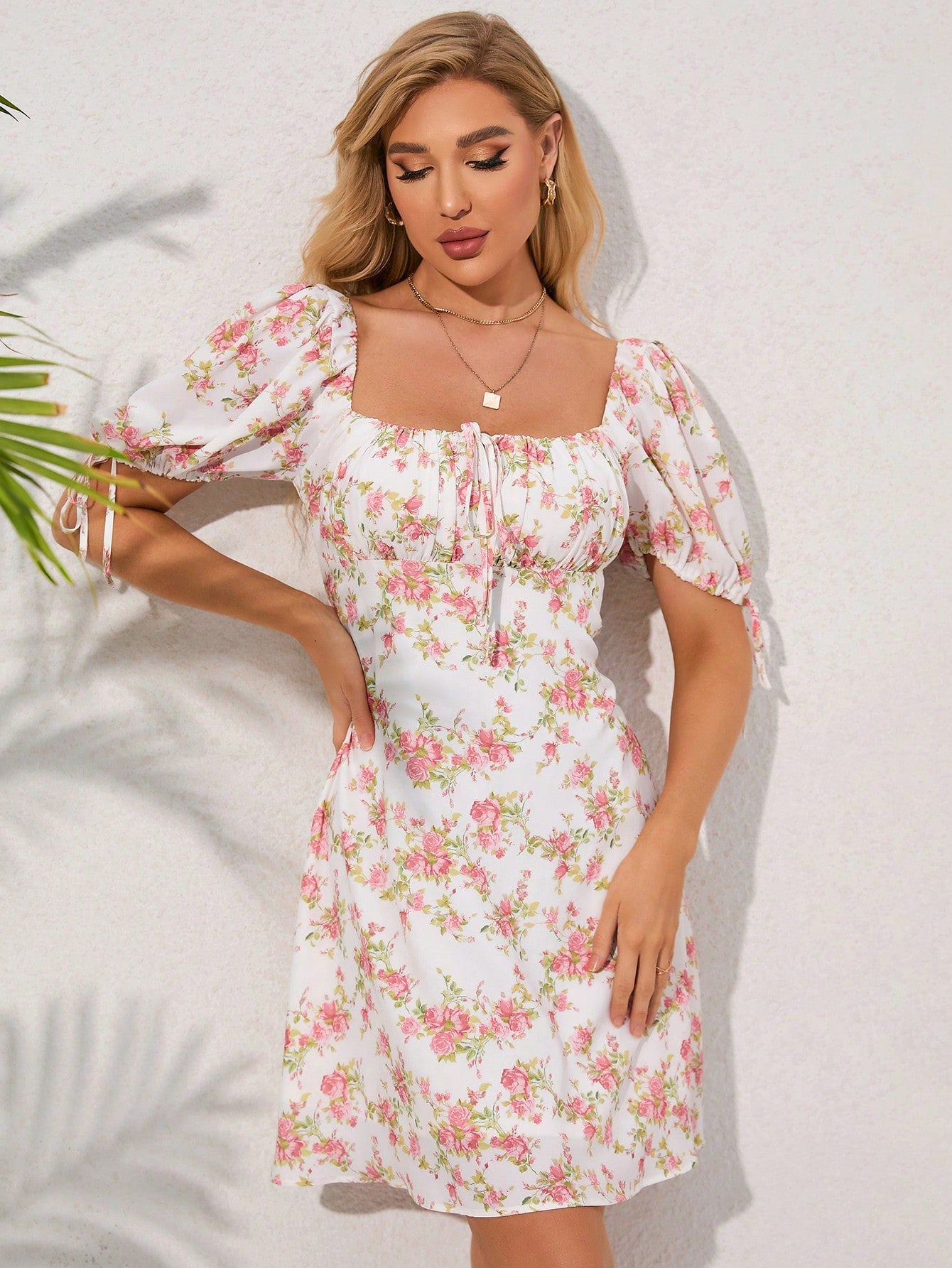 Blooming Beauties: Floral Print Knot-Front Puff Sleeve Short Dress