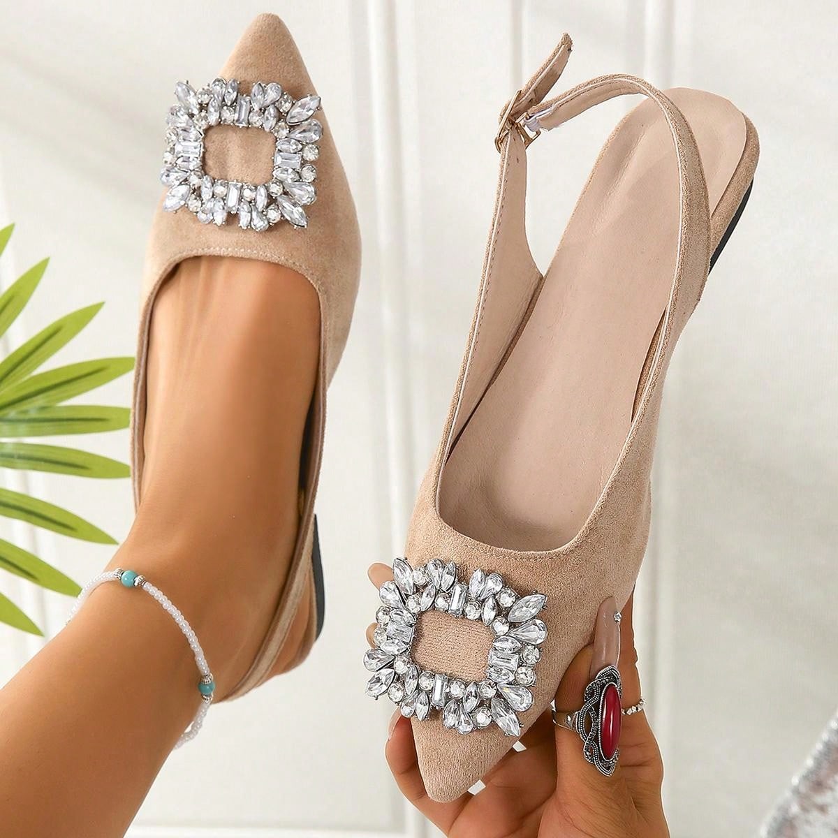 Glamorous Low Heel Flats: Sparkling Rhinestone Accents for Everyday Sophistication