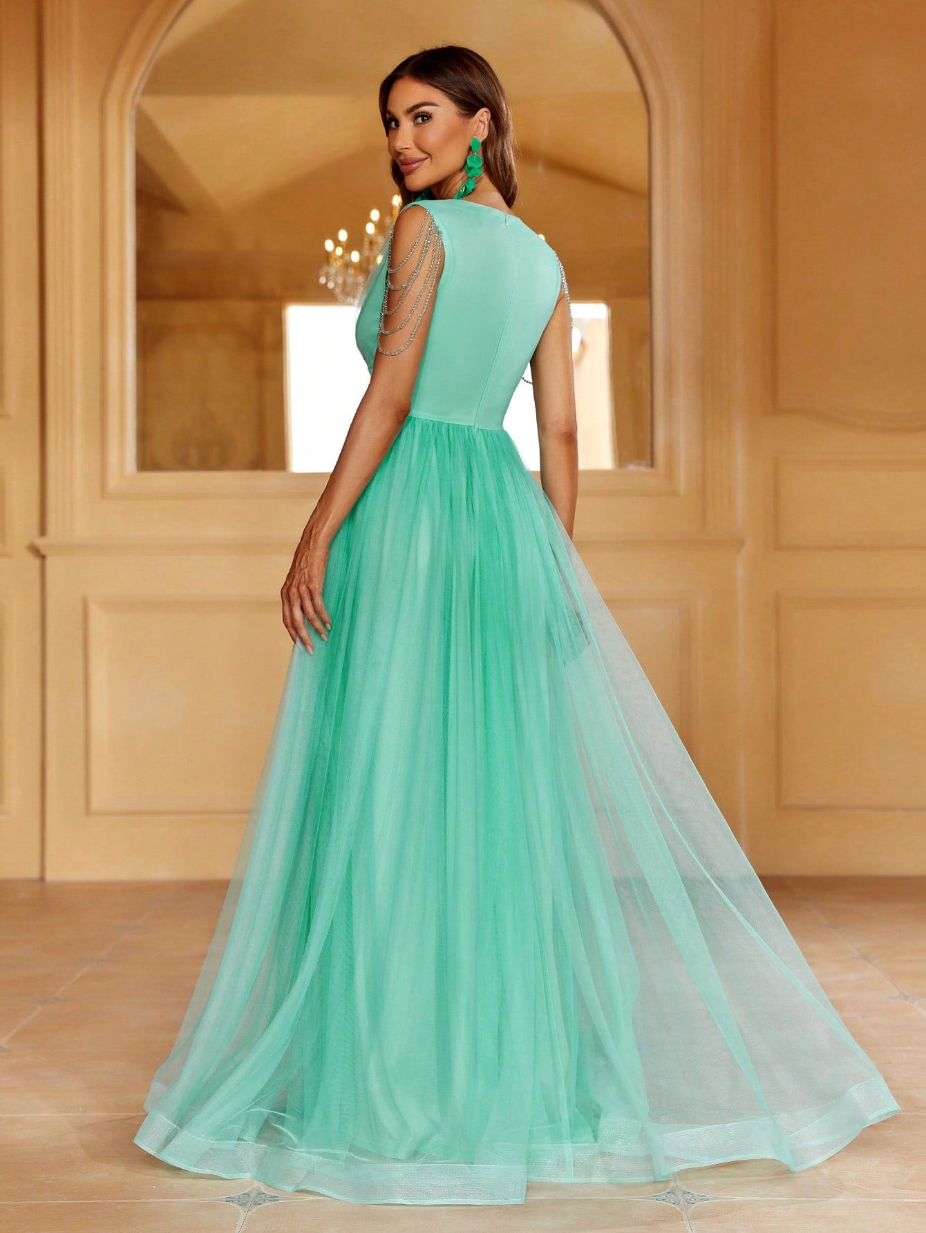 Stunning Plunging V-Neckline Flowing Tulle Skirt Maxi Full-Length Gown-Free shipping