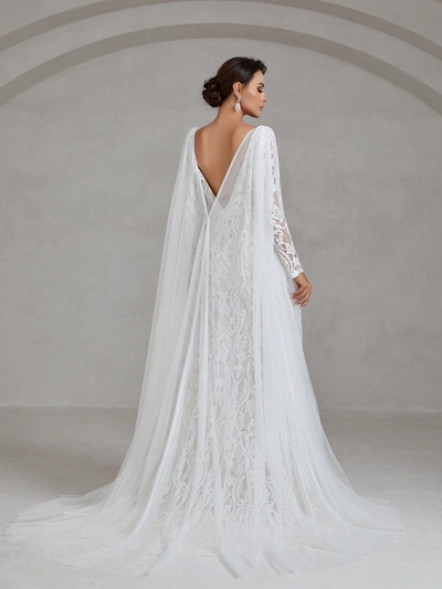 Enchanting Elegance: Square Neck Low Open Back Floor-Length Lace Wedding Dress