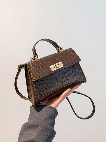 Mini Fashionable Crocodile Pattern Flap Handbag: The Versatile Crossbody Essential