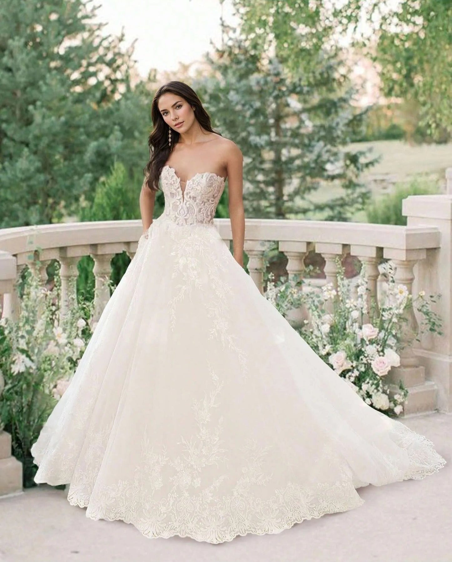 Romantic Sweetheart A-Line Tulle Stunning Wedding Dress with Lace and Open Back-Free Shipping