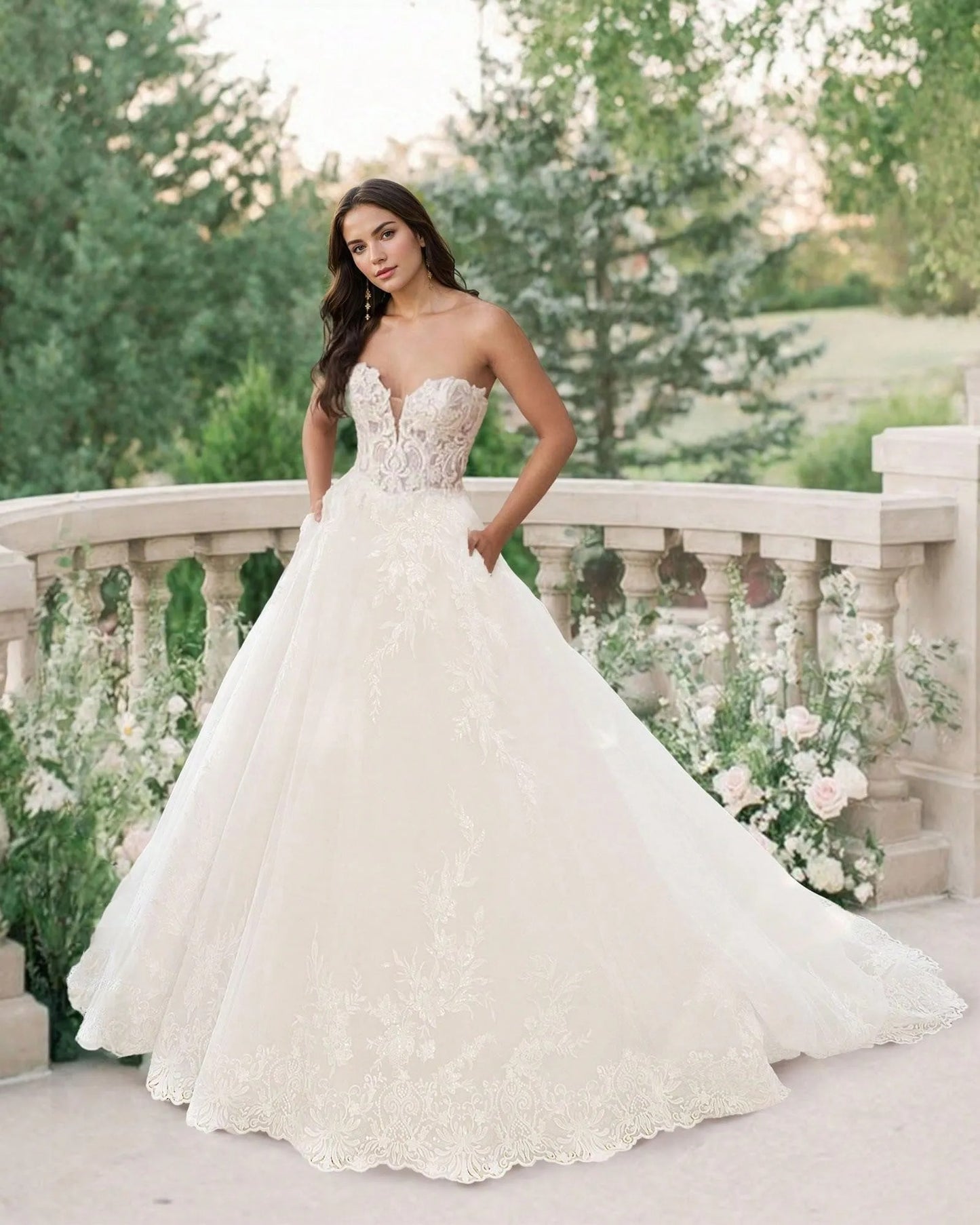 Romantic Sweetheart A-Line Tulle Stunning Wedding Dress with Lace and Open Back-Free Shipping