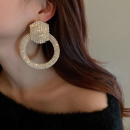 Elegant Geometric Circle Rhinestone Dangle Earrings - Fashion Statement-Free Shipping