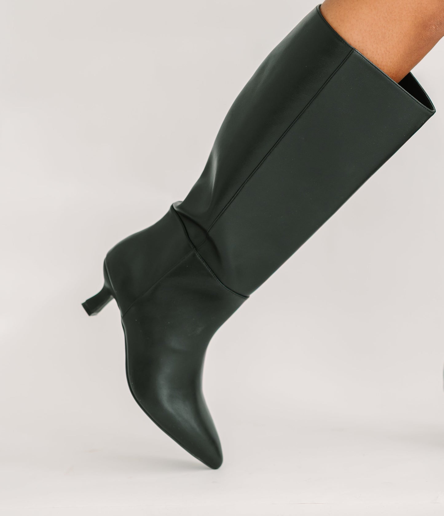 Alice Boots Black - Free Shipping