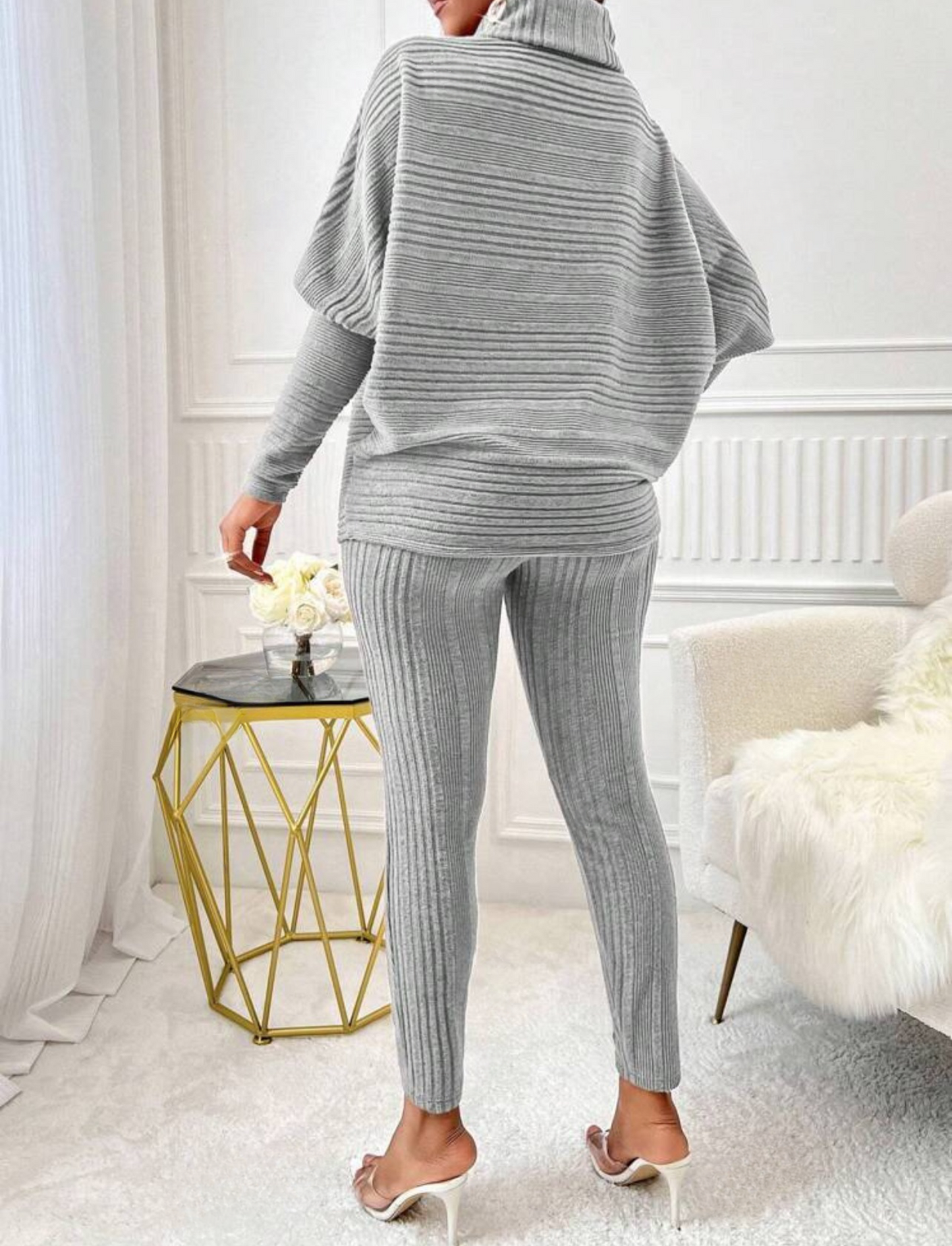 Chic 2-Piece Light Gray Solid Ribbed Turtleneck Batwing Sweater & Leggings Set - Free Shipping