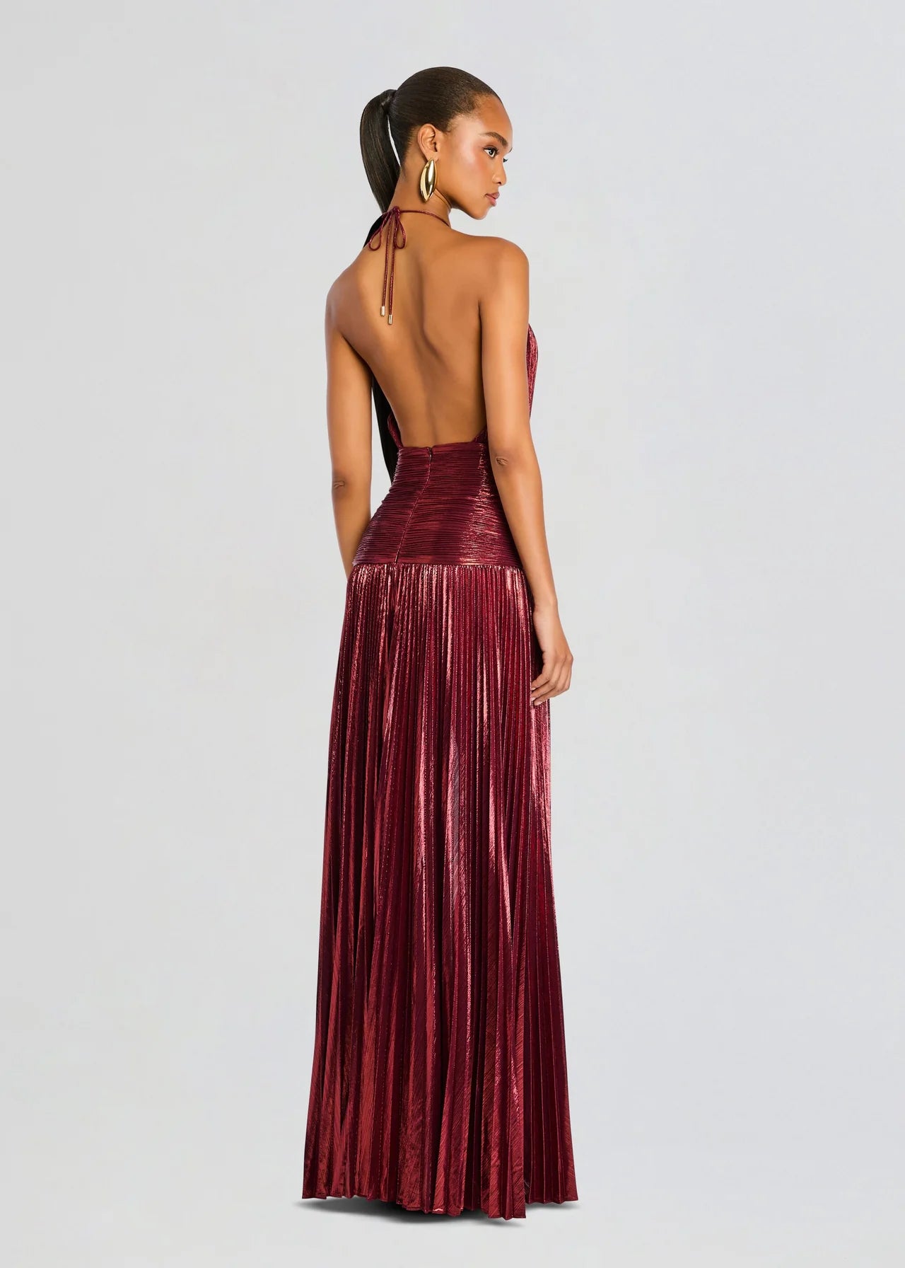 Stunning Metallic Pleated Halter Neck Open Back Side Slit A-Line Maxi Dress - Free Shipping