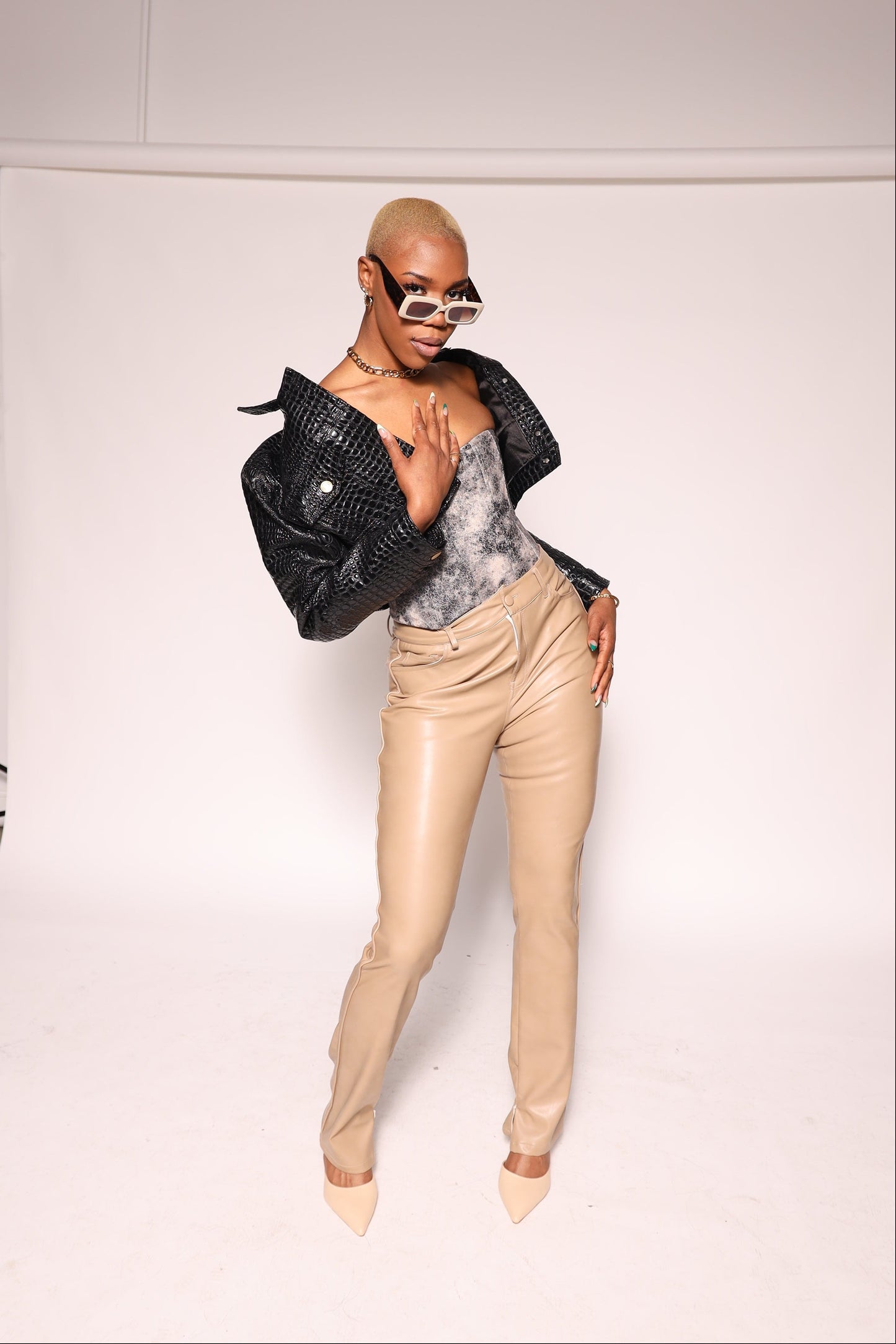 Valencia Pumps Nude Extended Sizes- Free Shipping