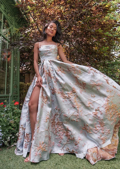 Stunning Arabella Dress Sizes 00-34 - Free Shipping