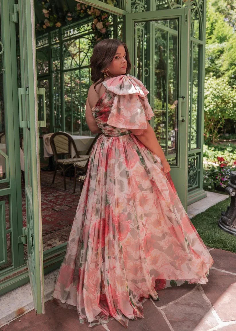 Elegant Charlotte Dress Sizes 00-34 - Free Shipping
