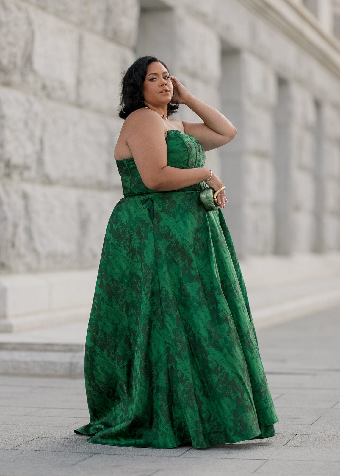 Sophisticated Rayne Dress Sizes 00-34 - Free Shipping