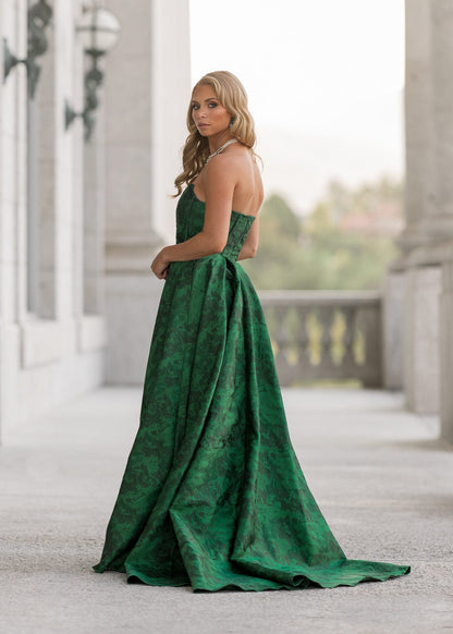 Sophisticated Rayne Dress Sizes 00-34 - Free Shipping