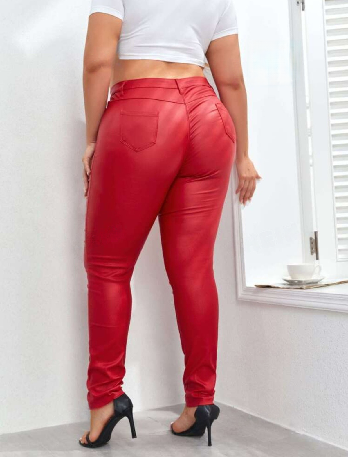 Edgy Plus Size High Waist PU Leather Pockets Skinny Pants-Free Shipping