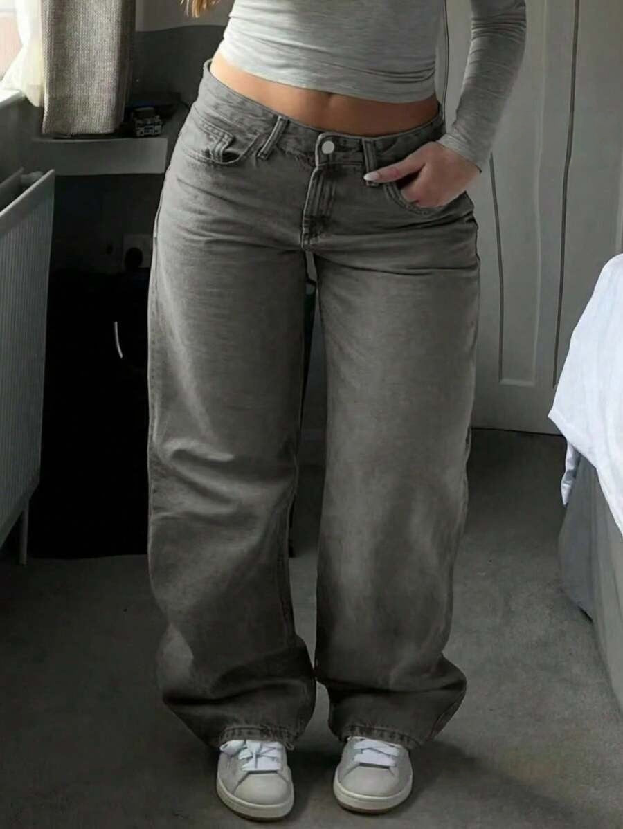 Trendy Plus Size High-Waisted Zipper Fly Straight Leg Pocket Denim Jeans Pants – Free Shipping