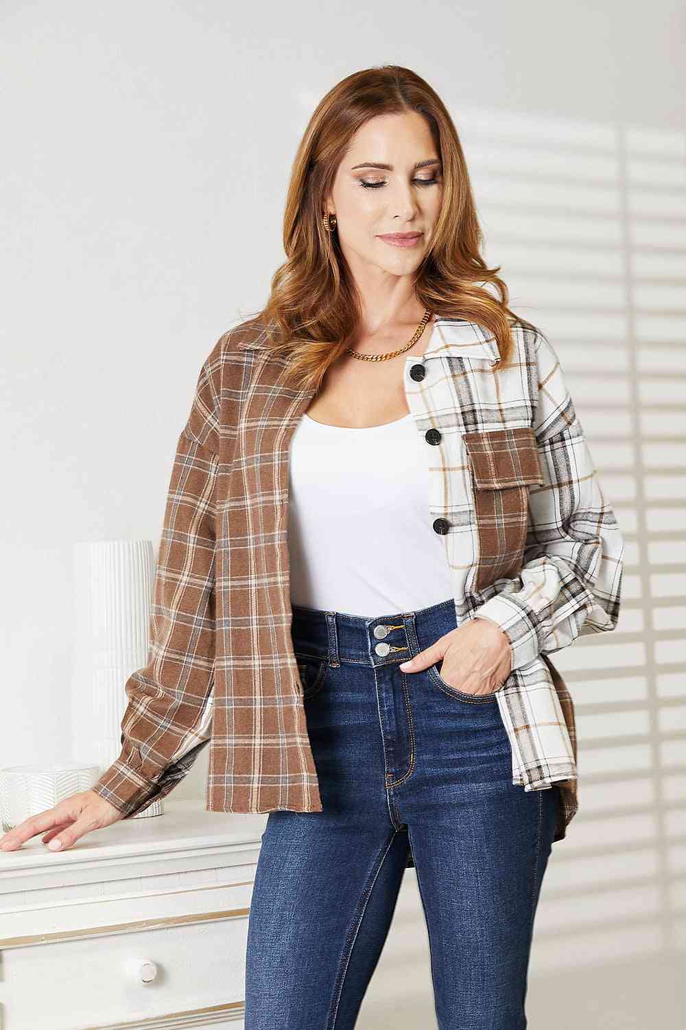 Chic Plaid Button-Up Shirt Jacket: A Stylish Layer for Any Occasion