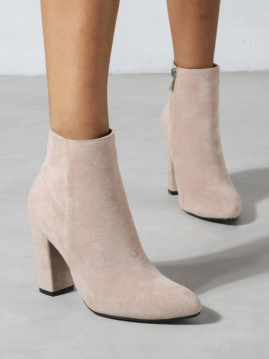 Minimalist Fashionable Chunky Heel Ankle Boots