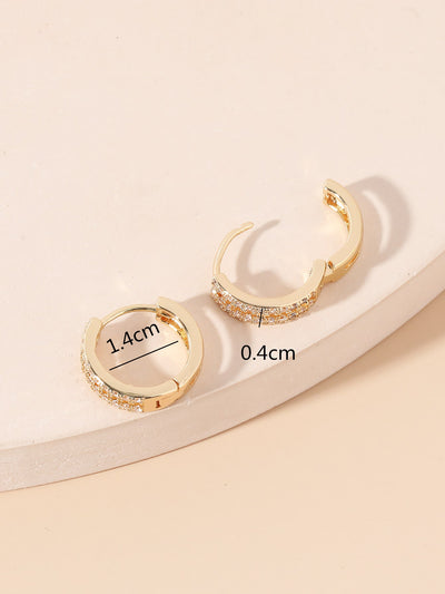 Sparkling Elegance: Cubic Zirconia Huggie Hoop Earrings