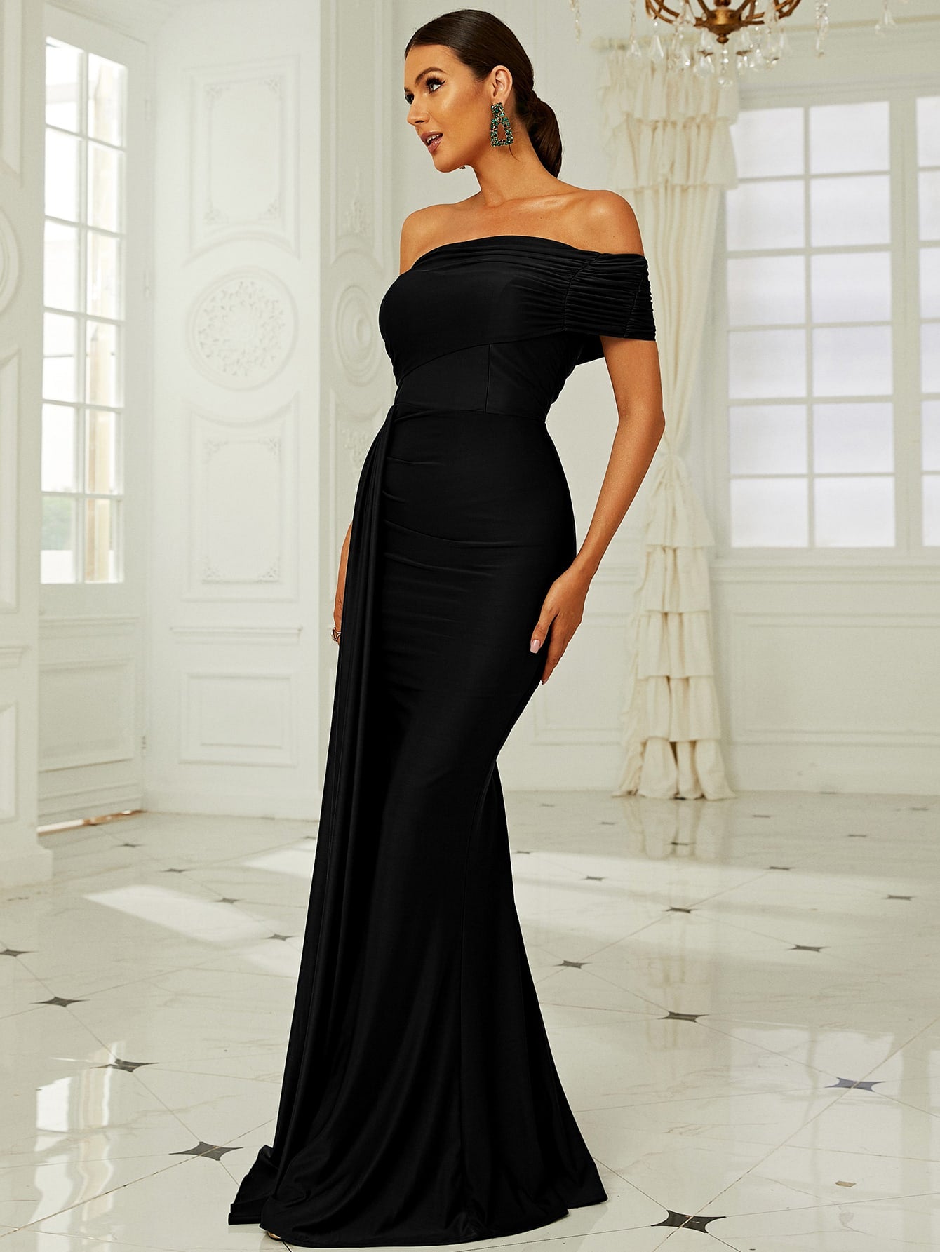 Timeless Elegance: One-Shoulder Side Draped Formal Dress