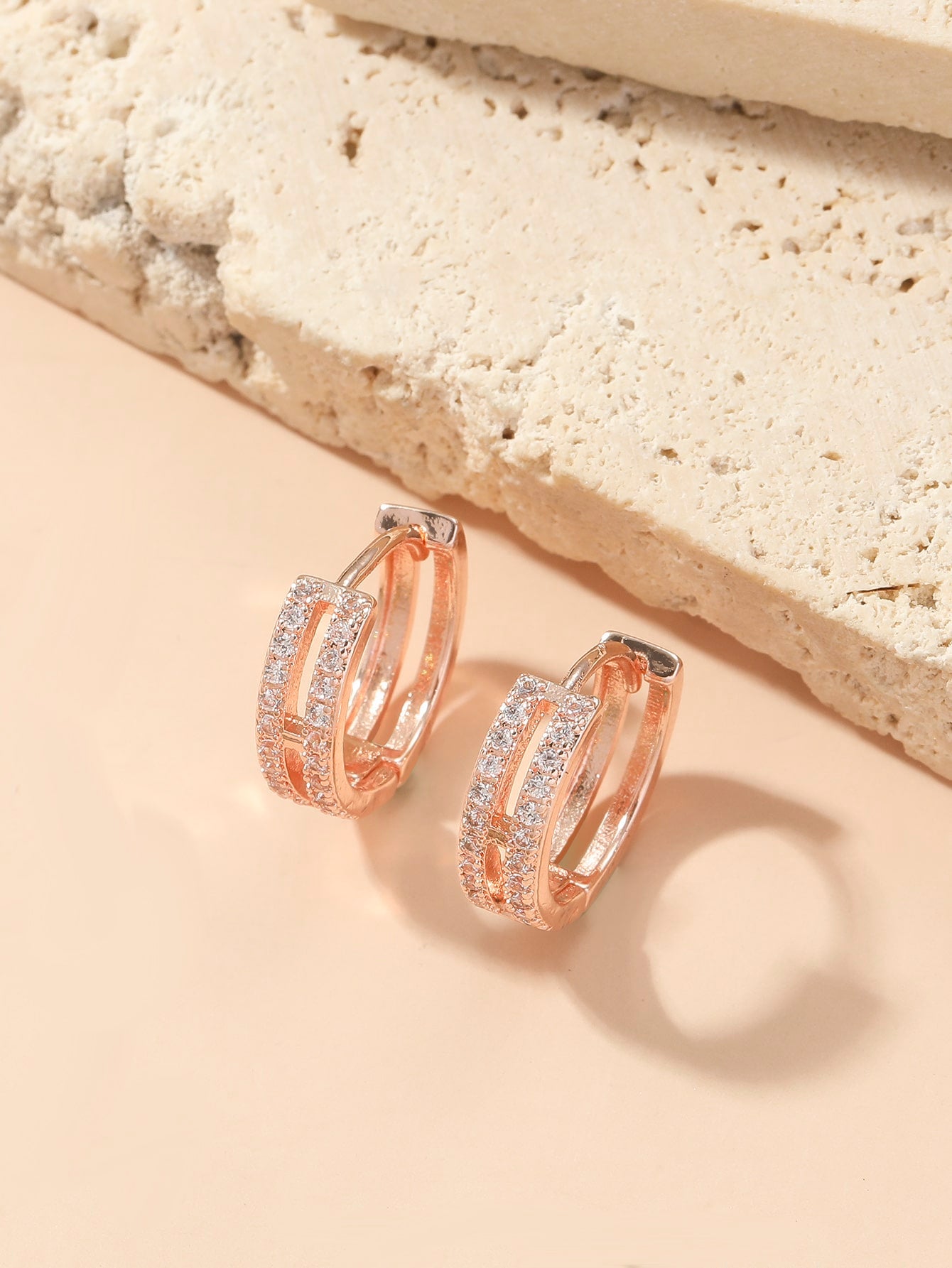 Sparkling Elegance: Cubic Zirconia Huggie Hoop Earrings