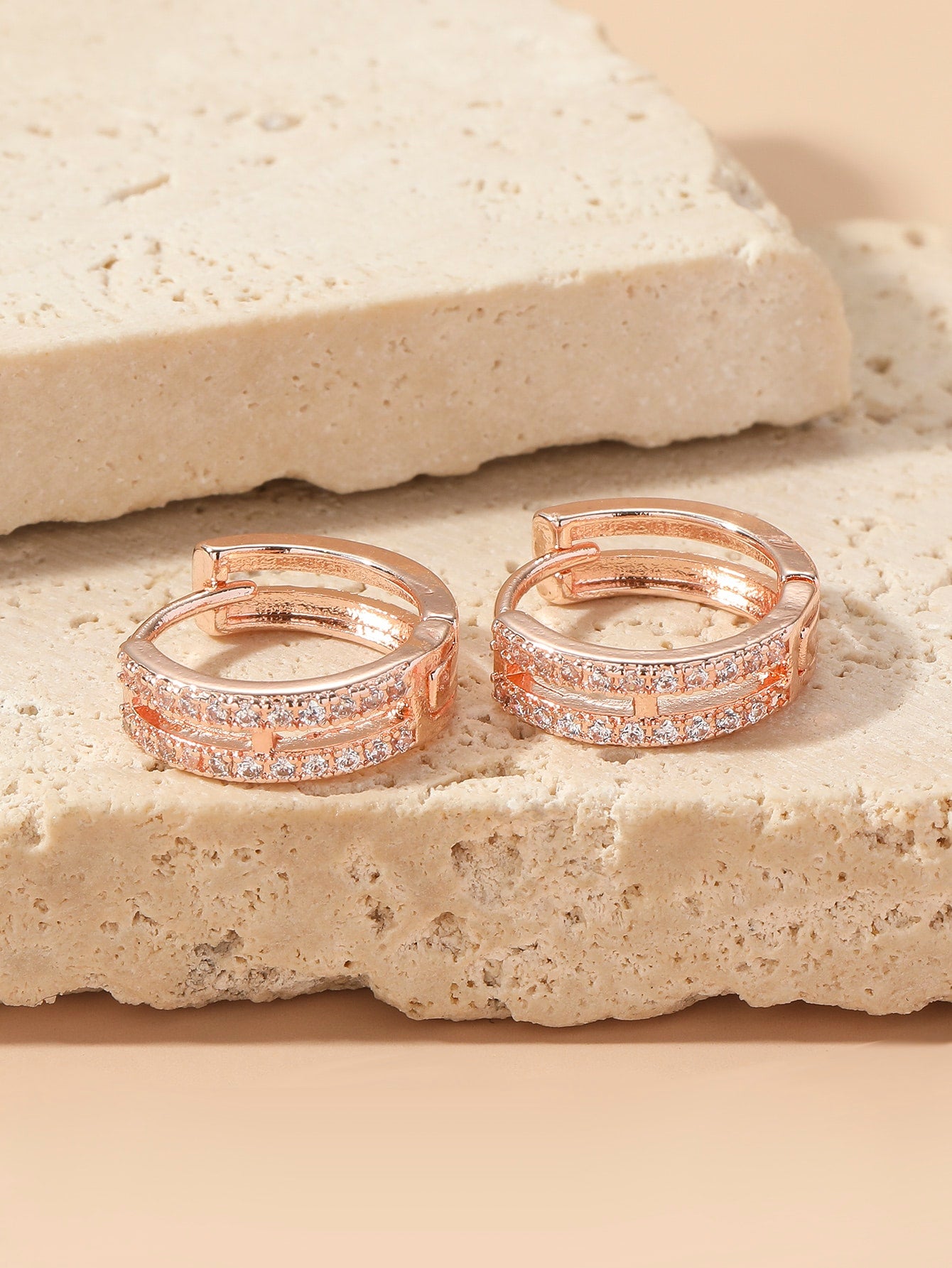 Sparkling Elegance: Cubic Zirconia Huggie Hoop Earrings