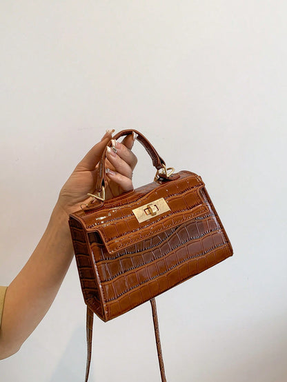 Mini Fashionable Crocodile Pattern Flap Handbag: The Versatile Crossbody Essential