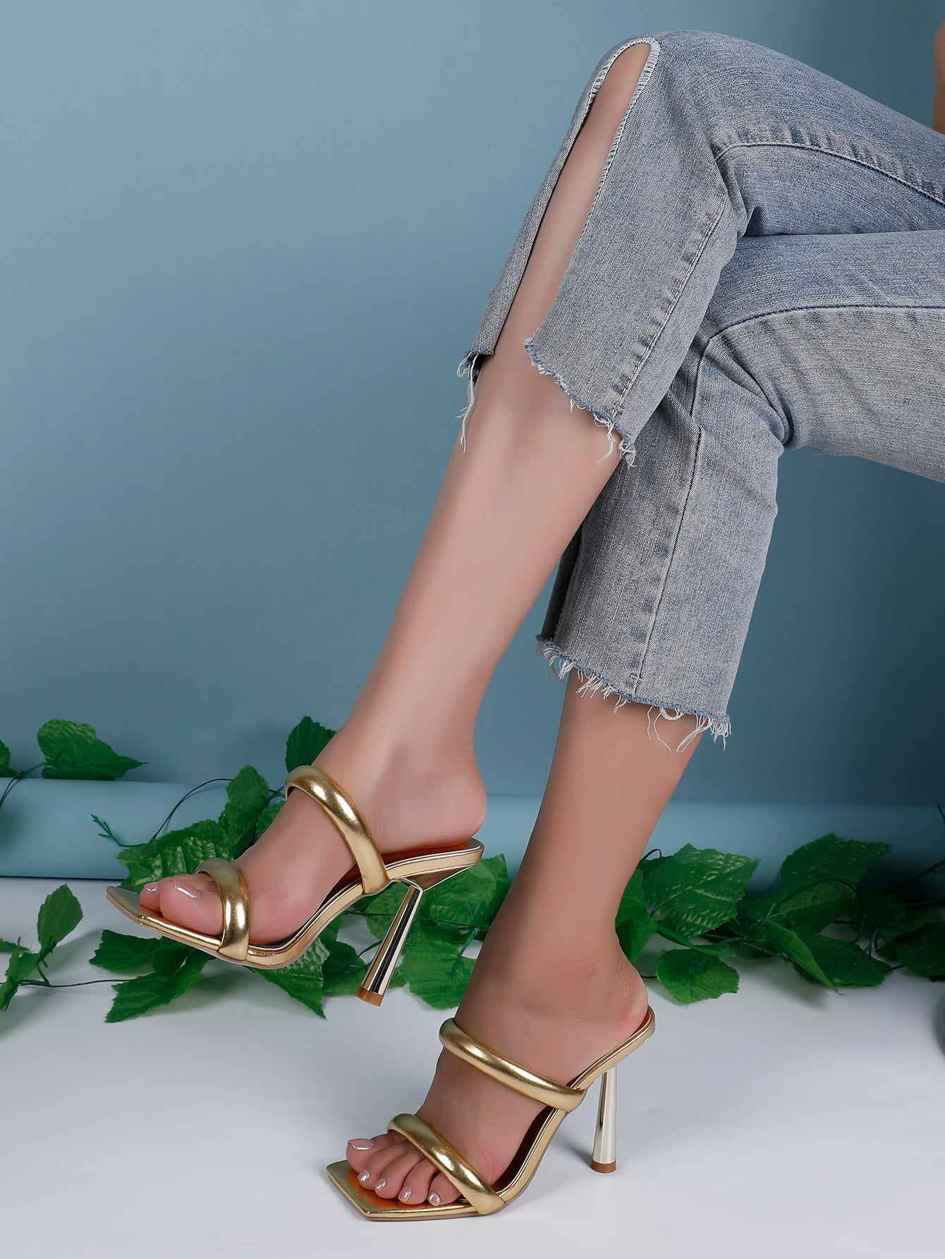 Glamorous Strappy High Heel Sandals: Elevate Your Style with Fashionable Footwear