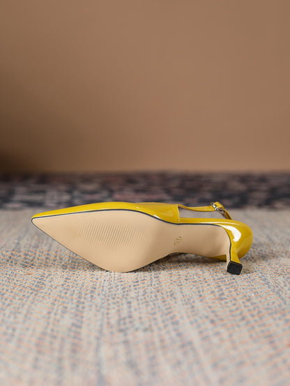 Women's Elegant Slingback High-Heeled Shoes with Pointed Toe: Timeless Sophistication