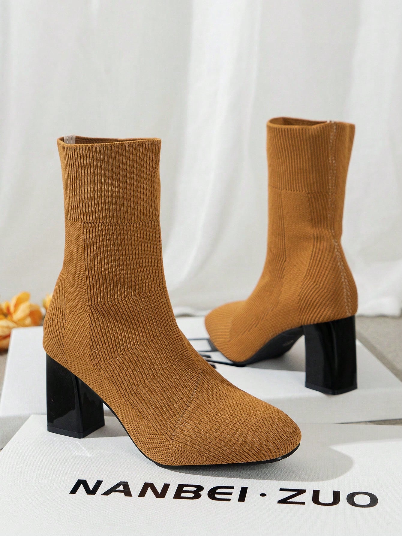 Women's Elegant & Fashionable Toe Boots In Beige With Chunky High Heels And Knitted Design