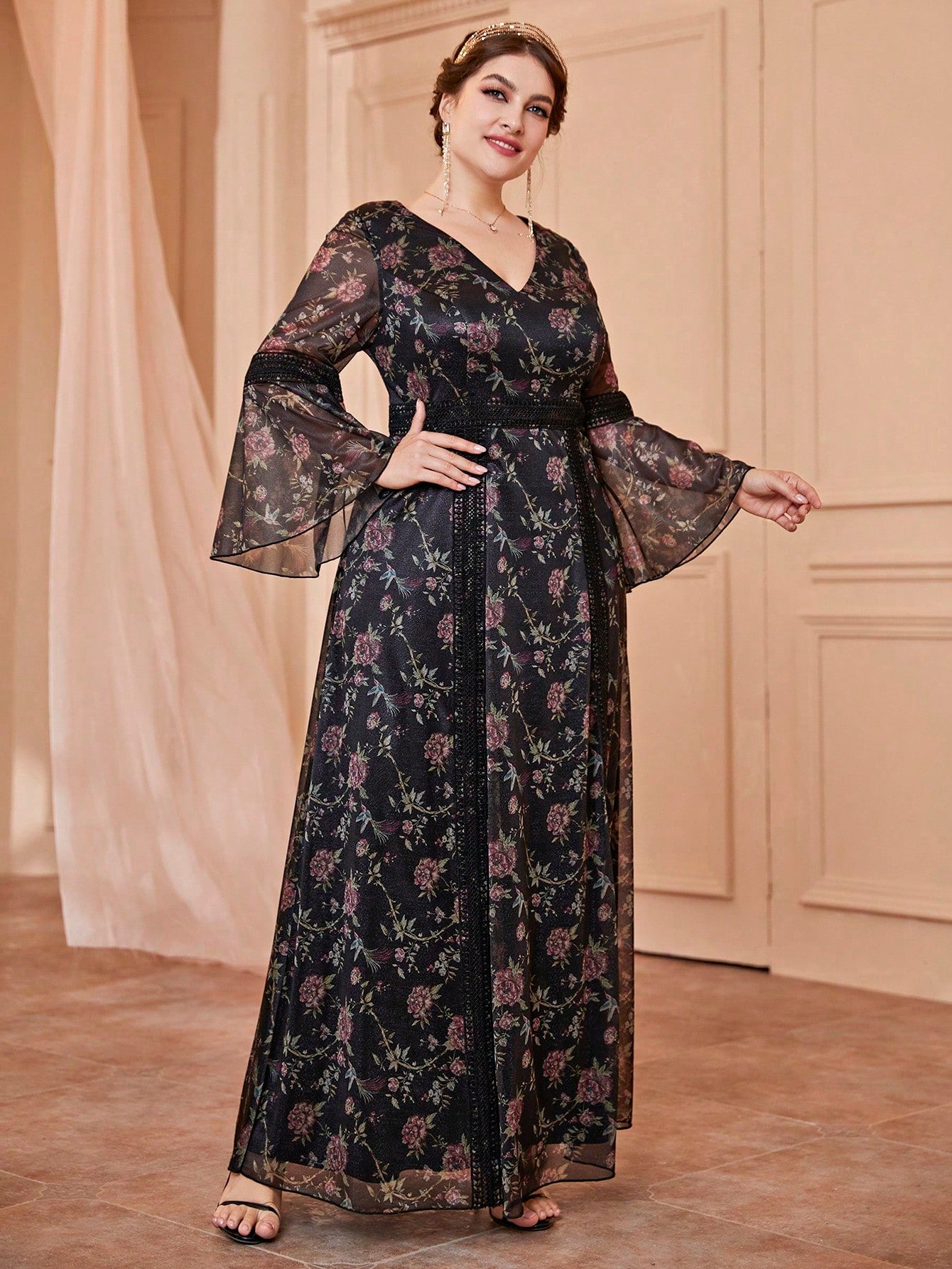 Simply Stunning: Plus Floral Print Flounce Sleeve Mesh Formal Dress