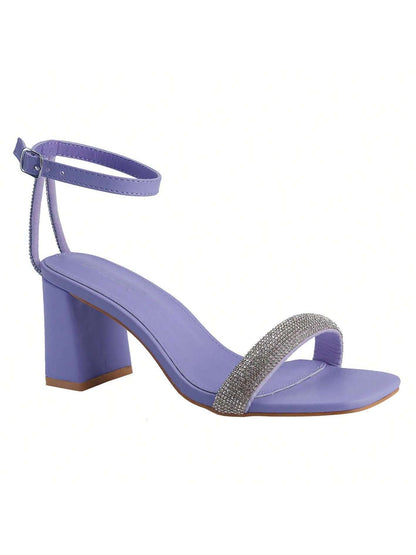 "Chic Chunky Heels with Ankle Strap - Perfect for Any Occasion"