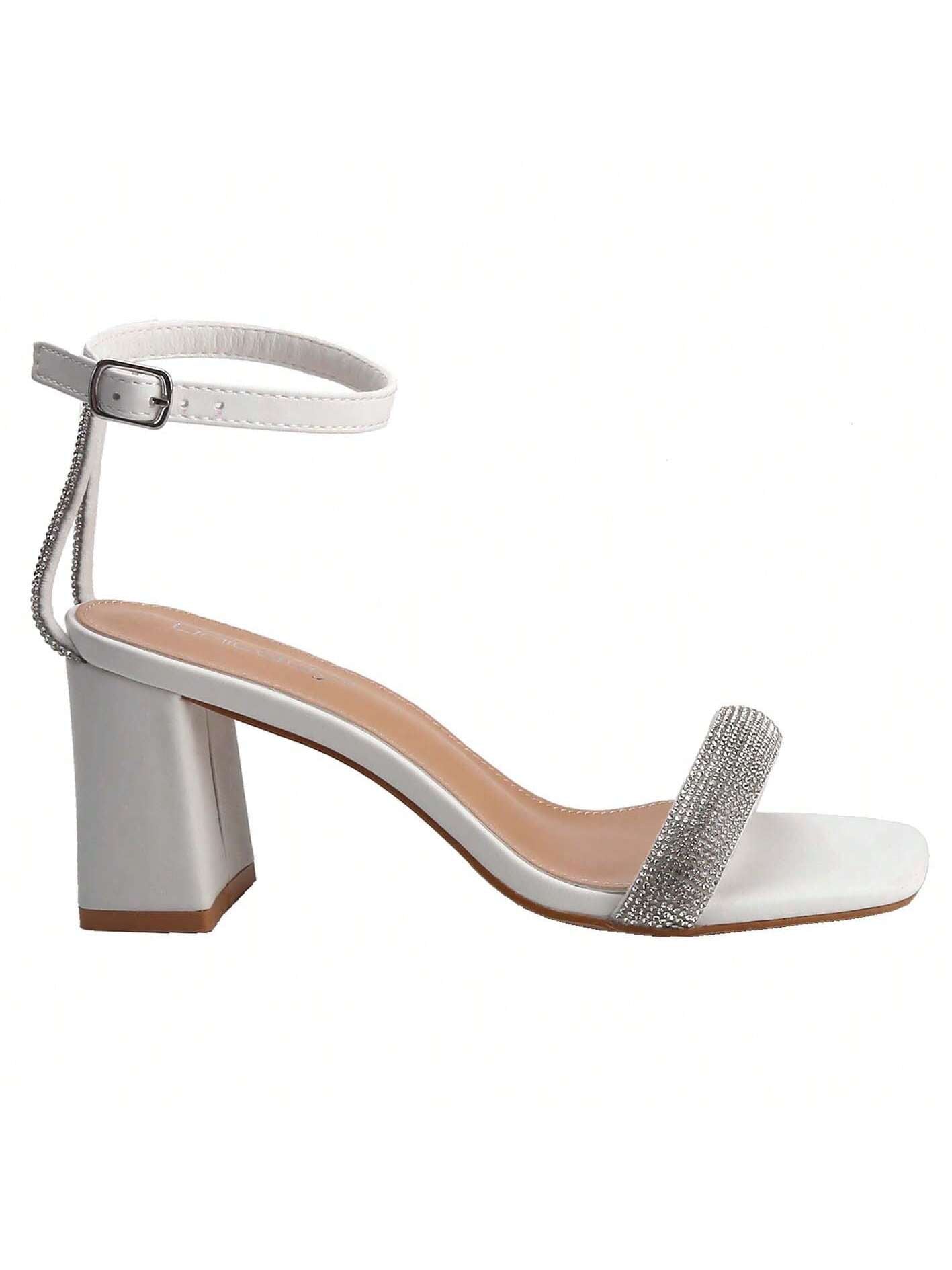 "Chic Chunky Heels with Ankle Strap - Perfect for Any Occasion"