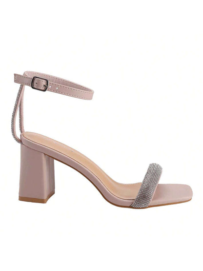 "Chic Chunky Heels with Ankle Strap - Perfect for Any Occasion"