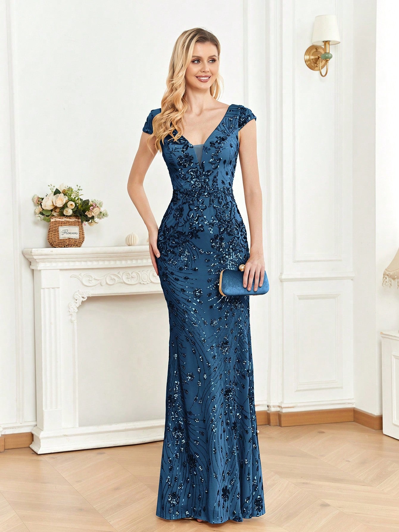 Luxurious Sequined Mermaid Dress for Gala and Formal Celebrations