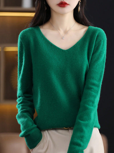 Premium 100% Merino Wool V-Neck Sweater: Seamless Comfort and Style