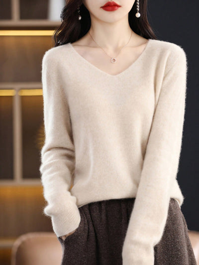 Premium 100% Merino Wool V-Neck Sweater: Seamless Comfort and Style