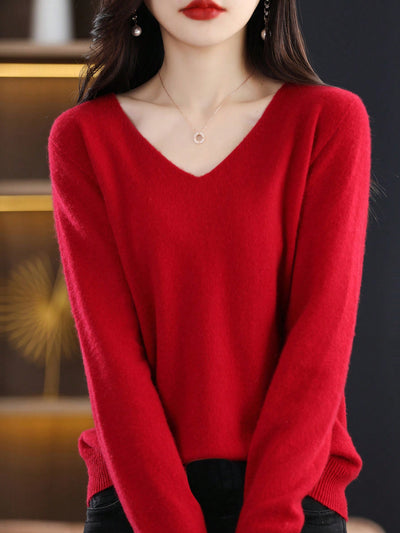 Premium 100% Merino Wool V-Neck Sweater: Seamless Comfort and Style