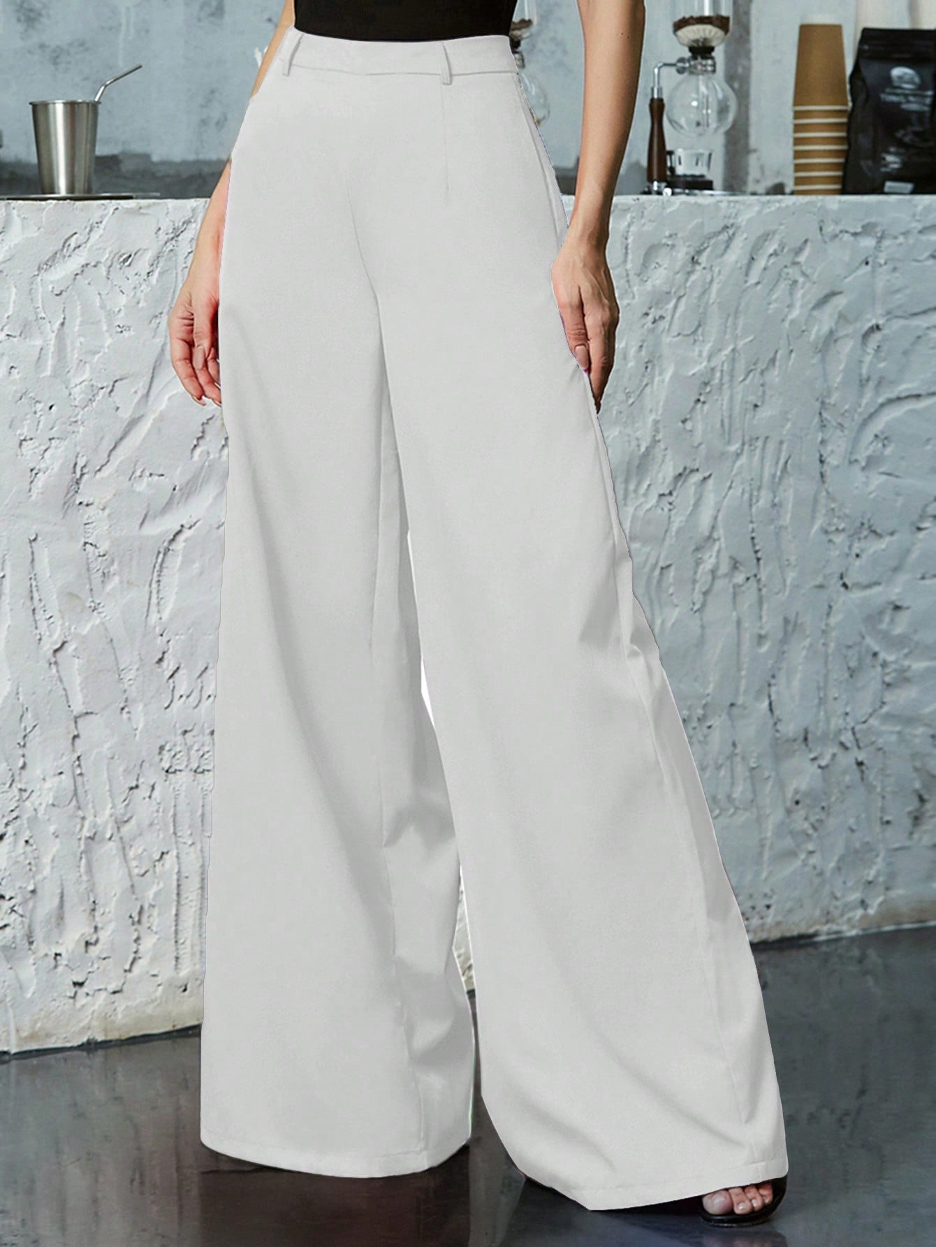 Wide Leg Pants Pocket Side: Fashionable and Functional Comfort for Every Occasion