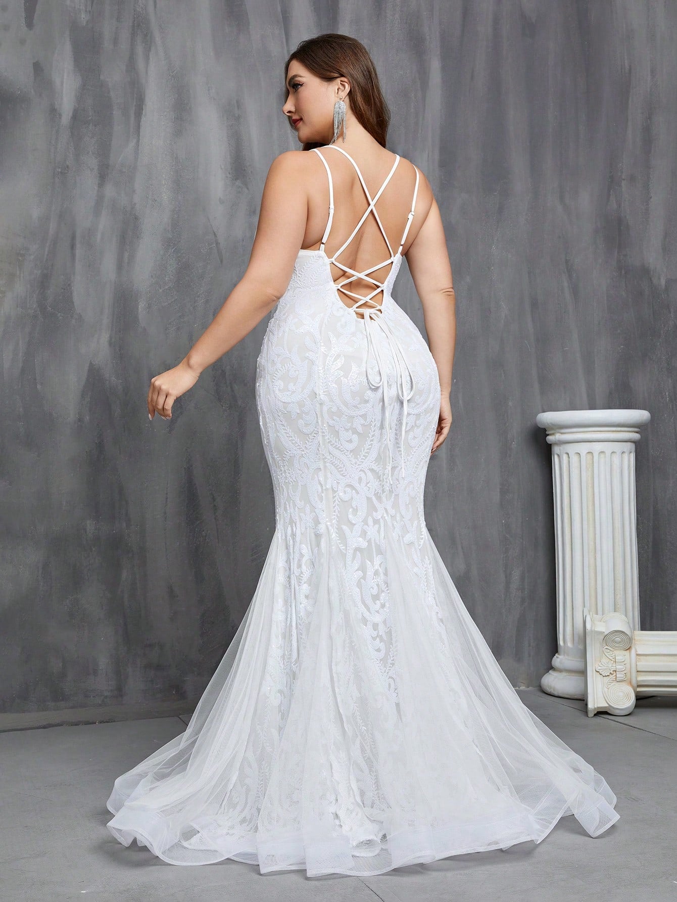 Sparkling Elegance: Plus Size Women's Mermaid Sequin Mesh Splicing Wedding Dress with Lace Up Back