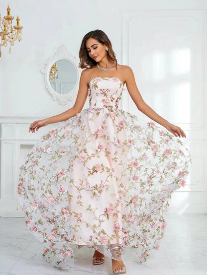 Exquisite Elegance: Women's 3D Flower Embroidery Strapless Train Length Dress