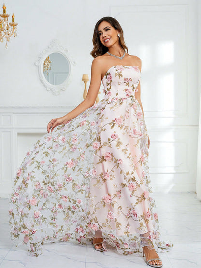 Exquisite Elegance: Women's 3D Flower Embroidery Strapless Train Length Dress